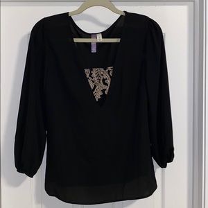 Black and gold francesca’s blouse